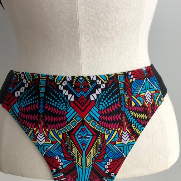 NWT✨ Mossimo Geometric Push-Up Bikini Set Size S - Picture 3 of 8